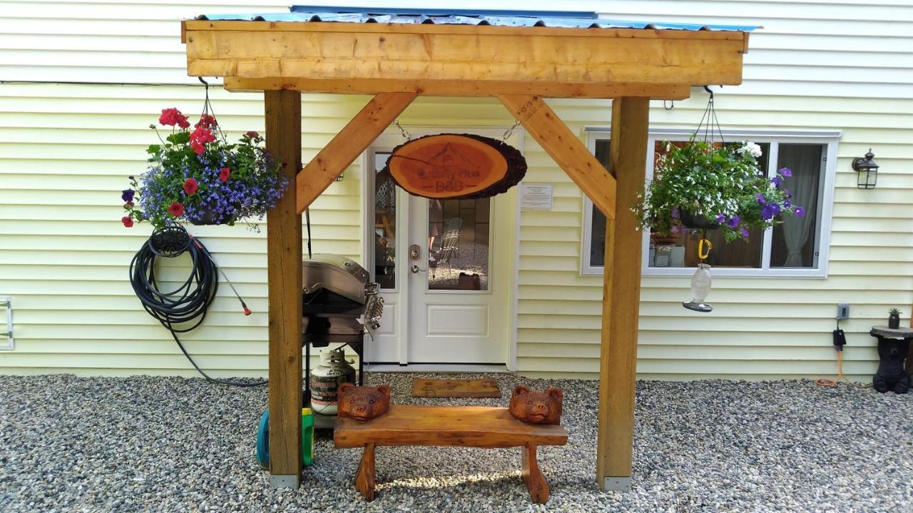 Grizzly Paw B&B Clearwater Exteriér fotografie